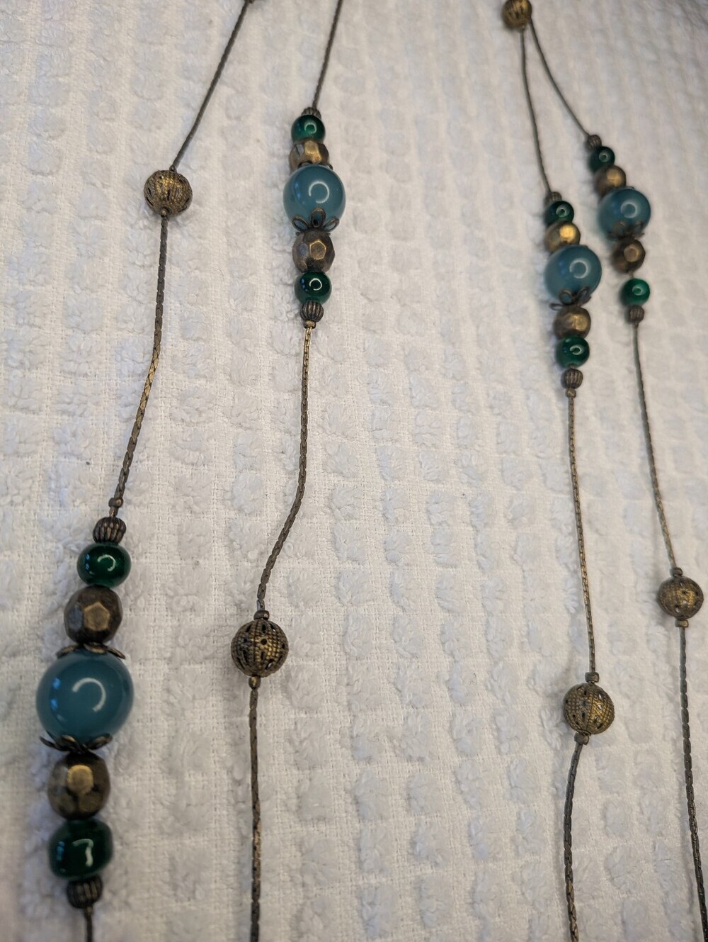 Vintage Boho Textured Bronze Tone And Green Beaded Necklace - Picture 7 of 10
